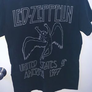 classic led zeppelin tee!
